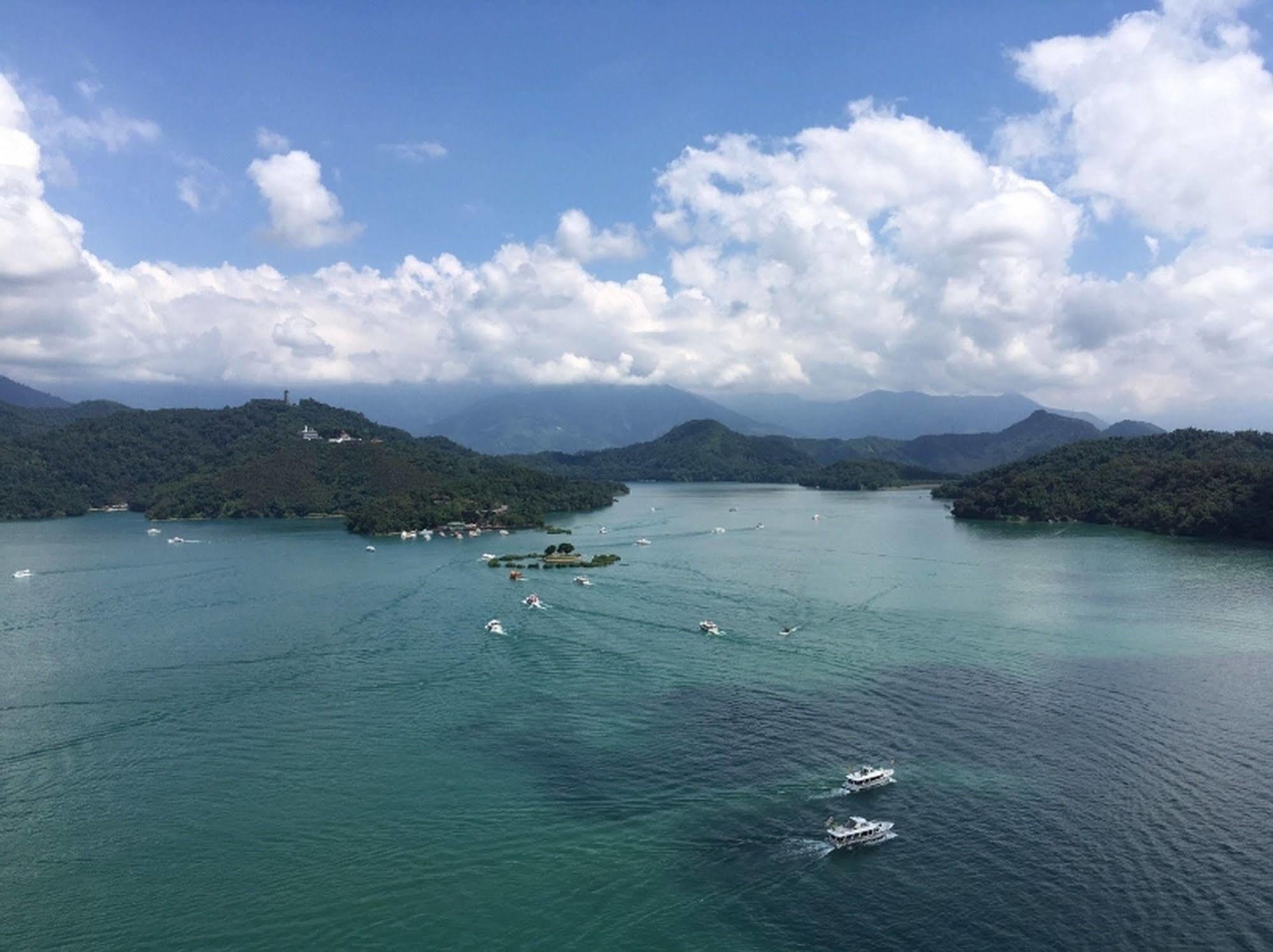 Sun Moon Lake Love Home Lake Nantou Eksteriør bilde